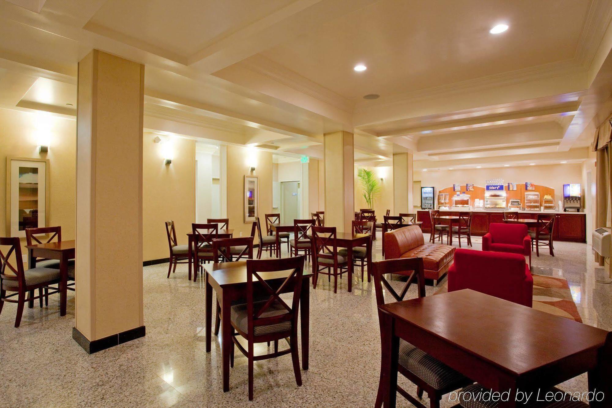 Holiday Inn Express Hotel & Suites Los Angeles Airport Hawthorne, An Ihg Hotel Restaurant photo
